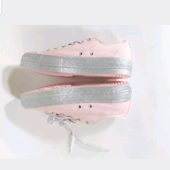 Converse CTAS Miley Cyrus Platform Sneaker Pink - Picture 6 of 6